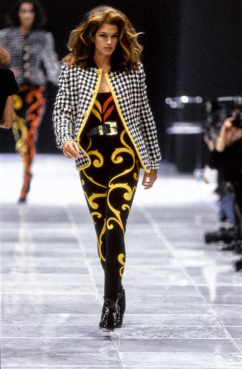 versace fashion show 1996|is versace still popular.